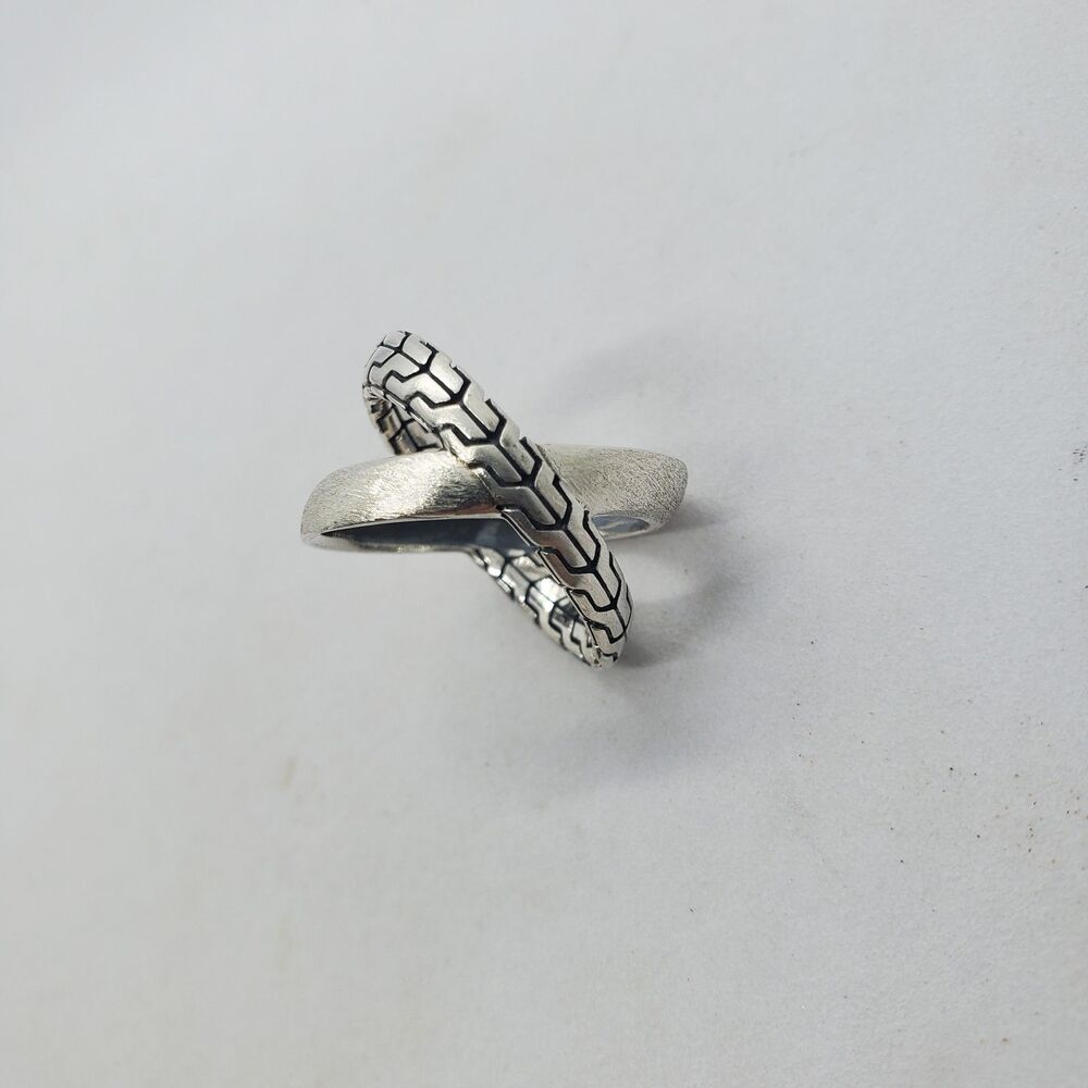 Size 7 Sterling Silver Criss Cross Ring with 2 Textures